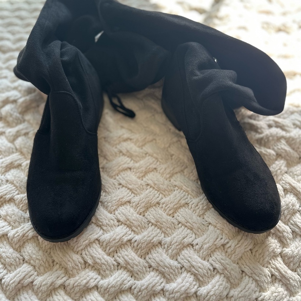Black knee high boots | size 6.5